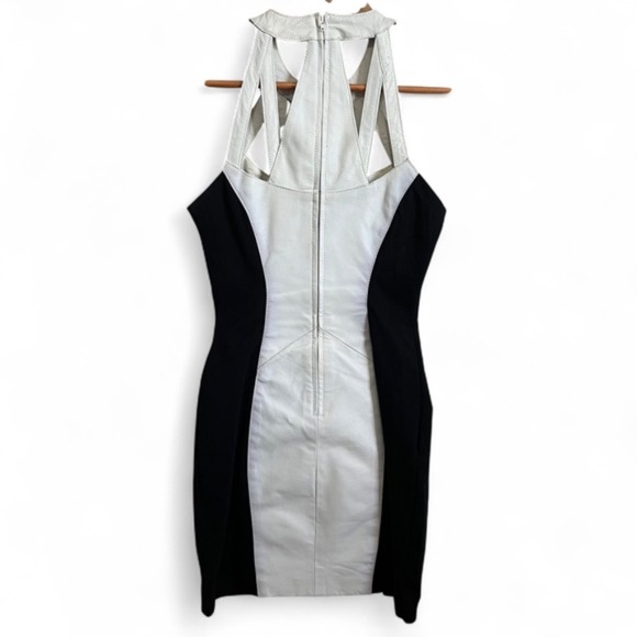 Wilsons Leather Two Tone Black White Mini Dress XS Genuine Leather Halter Cutout - Picture 7 of 9